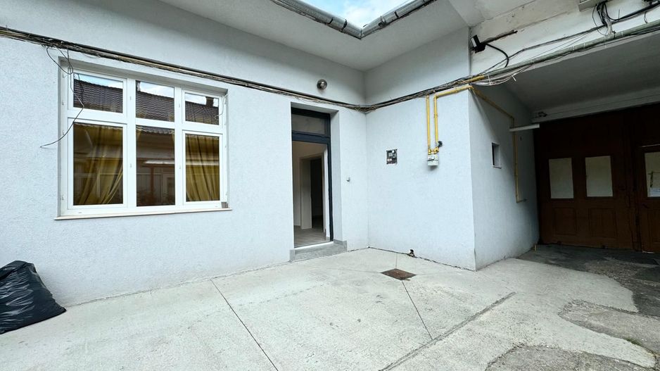 Spatiu Pentru Birouri Sau Cabinet | 74mp | 3 Camere | Parcare | Semicentral - Poză 9