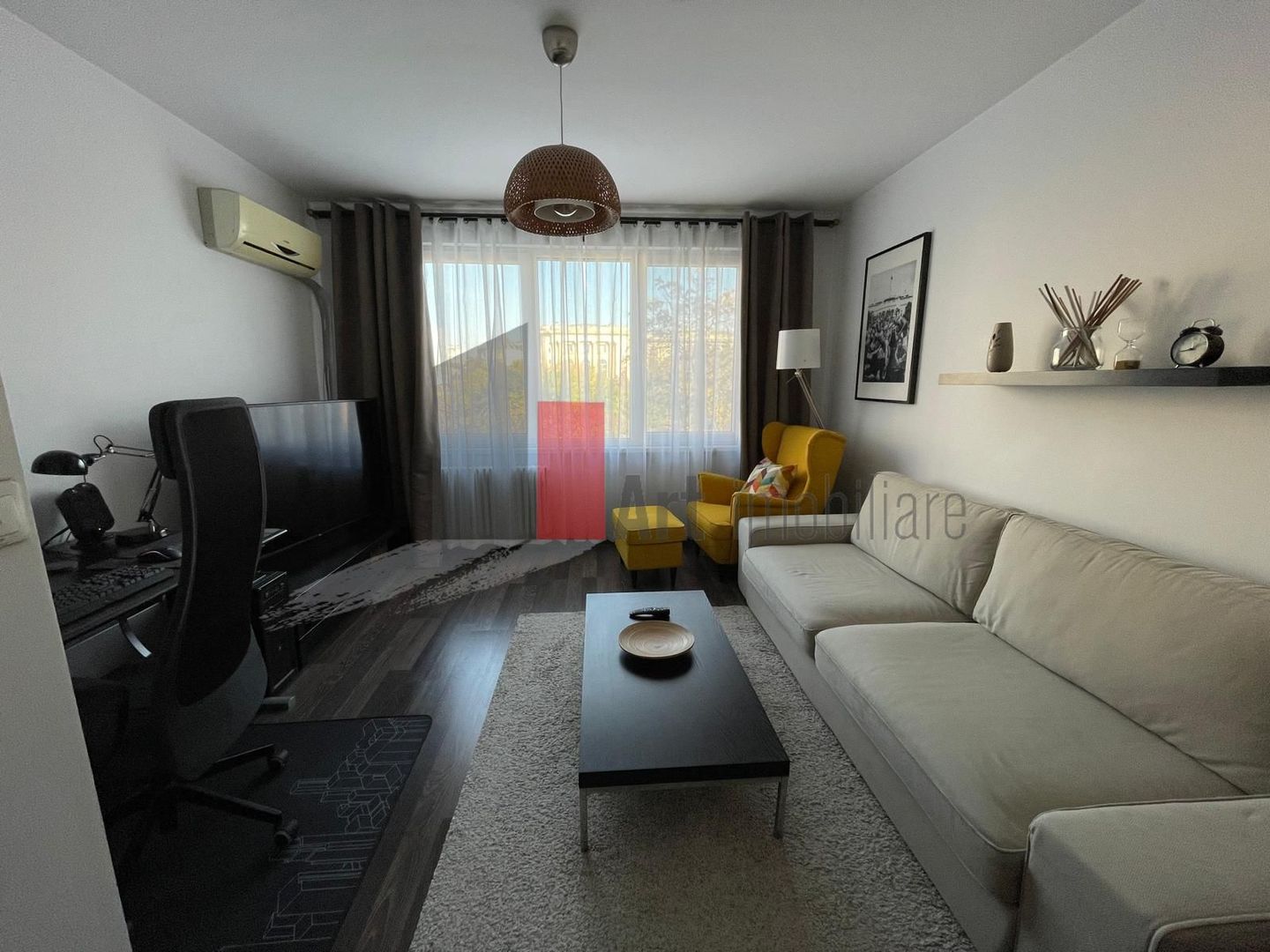 APARTAMENT 2 CAMERE -SALA PALATULUI - Poză 1
