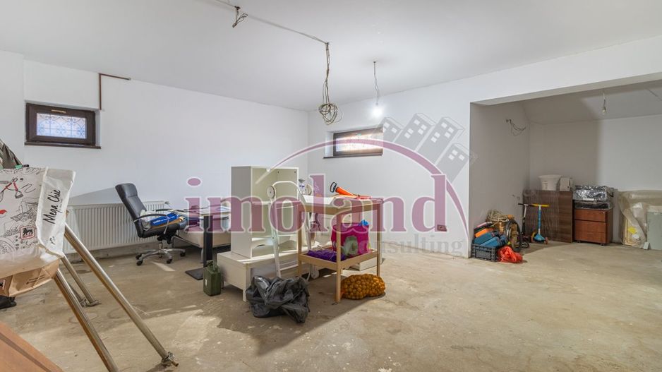 Vila cu piscina si garaj - 6 dormitoare - Pantelimon - Poză 47