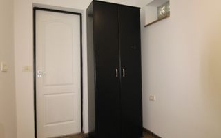 3 camere + 2 bai, centrala proprie, zona Aradului. - Poză 16