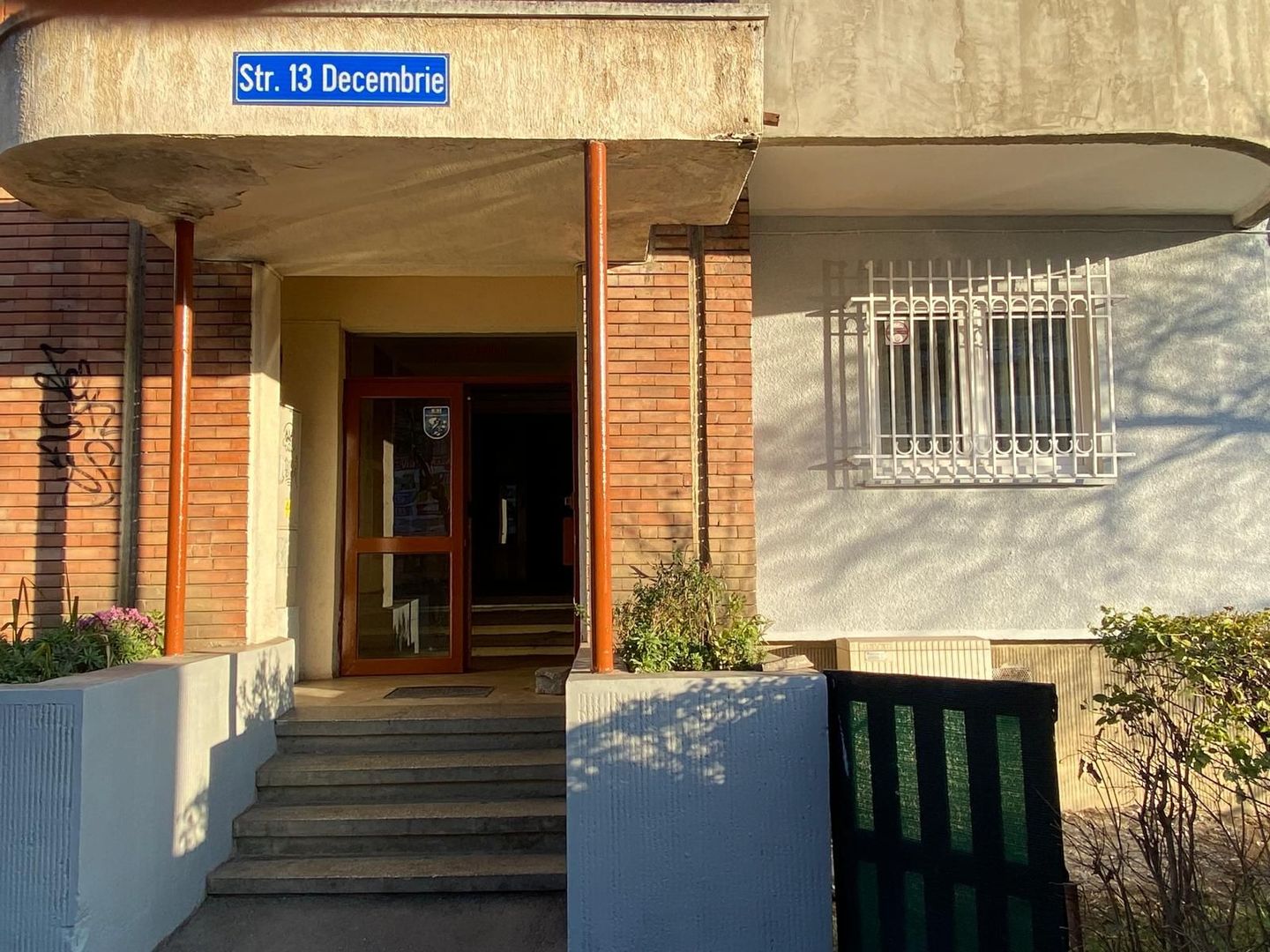 Zona Faget- Apartament cu doua camere, mobilat pentru birouri, 450 euro - Poză 16
