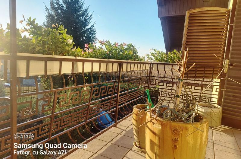 Casa lux cu 5 camere in Rontau - Poză 28