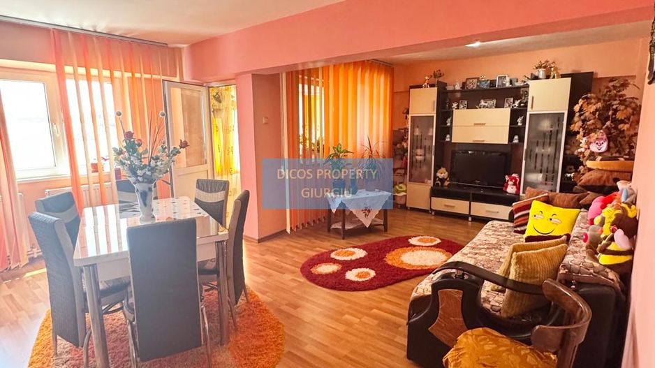 Apartament spațios, 3 camere – Bulevardul CFR, Giurgiu - Poză 2