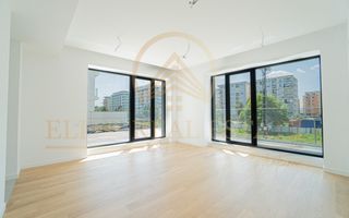 Stațiunea Mamaia - Vânzare apartament cu 2 camere, 2 bai si terasa - Poză 1