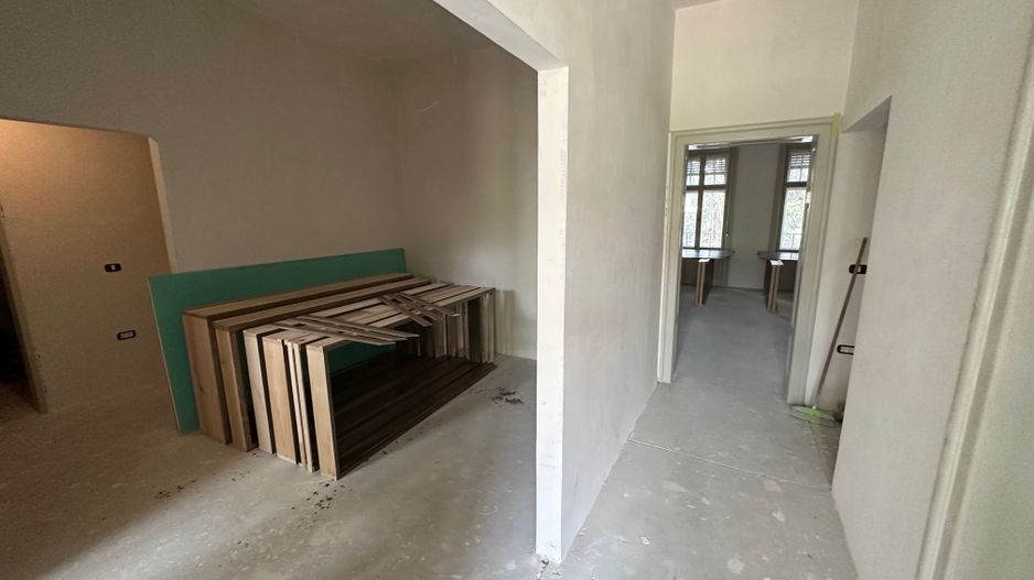 Clădire de birouri/ clinica zona Centrală - Poză 19