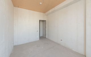 Vânzare, penthouse, 3 camere + living, strada Calea Ieşilor, Sculeni - Poză 10