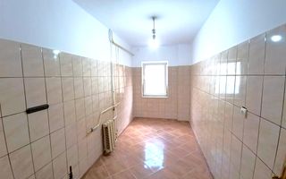 Garsonieră Decomandată | 32 MP | Parter | Burdujeni – Jean Bart - Poză 1