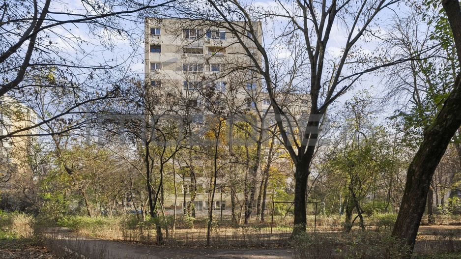 2 Camere, circular, 3/10, bloc Z, zonă foarte verde, metrou Favorit, Comision 0% - Poză 22