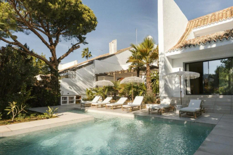 
    Exceptional Villas
  