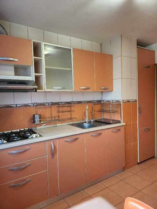 Apartament 3 camere de vanzare - Tineretului - proprietar - Poză 3