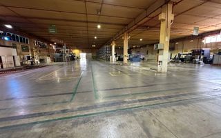 Hala de productie in Calea Sagului - Poză 15