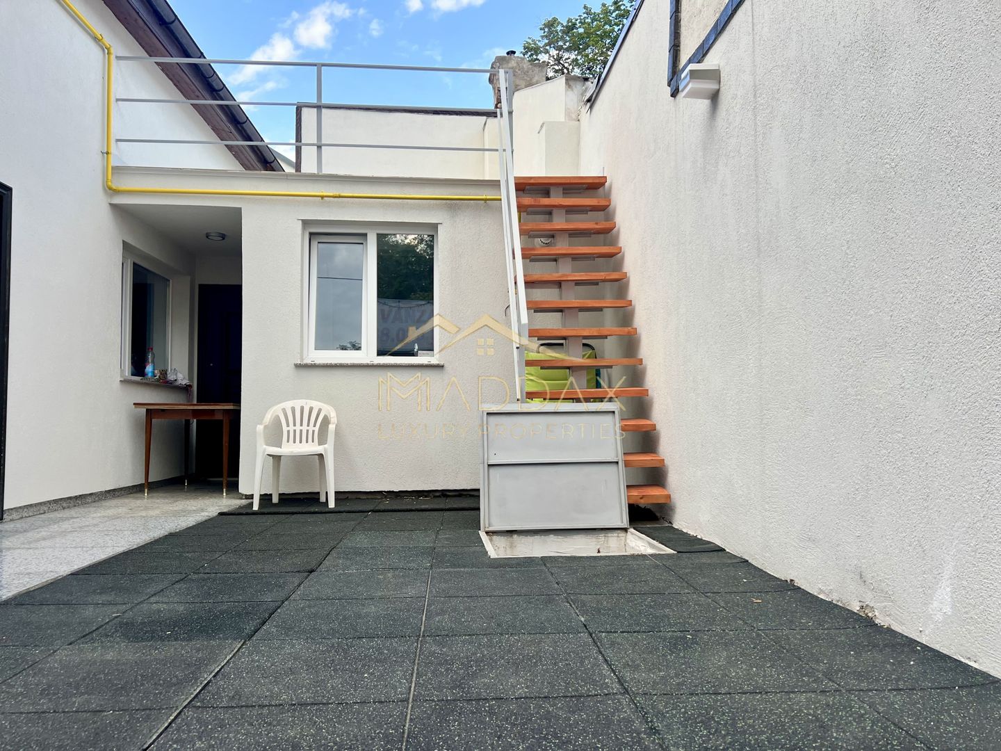 Casa **8 camere** // Domenii - Poză 53