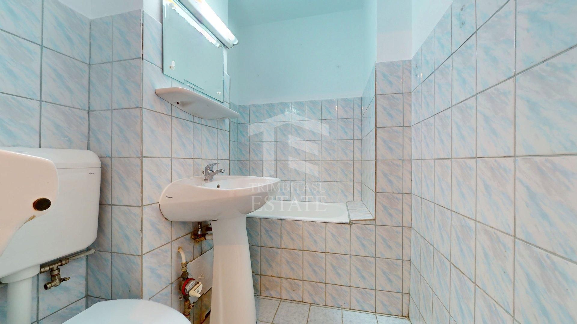 Vitan apartament 2 camere - Poză 10