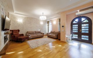 Casă exclusivistă în Pitești - Comision 0 - Poză 2