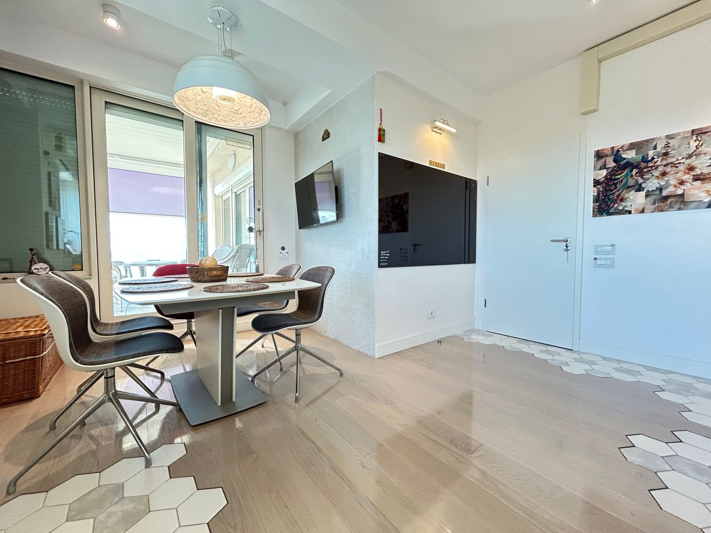 Penthouse 3 Camere Summerland | Vedere Mare și Lac | Dotări Premium - Poză 11
