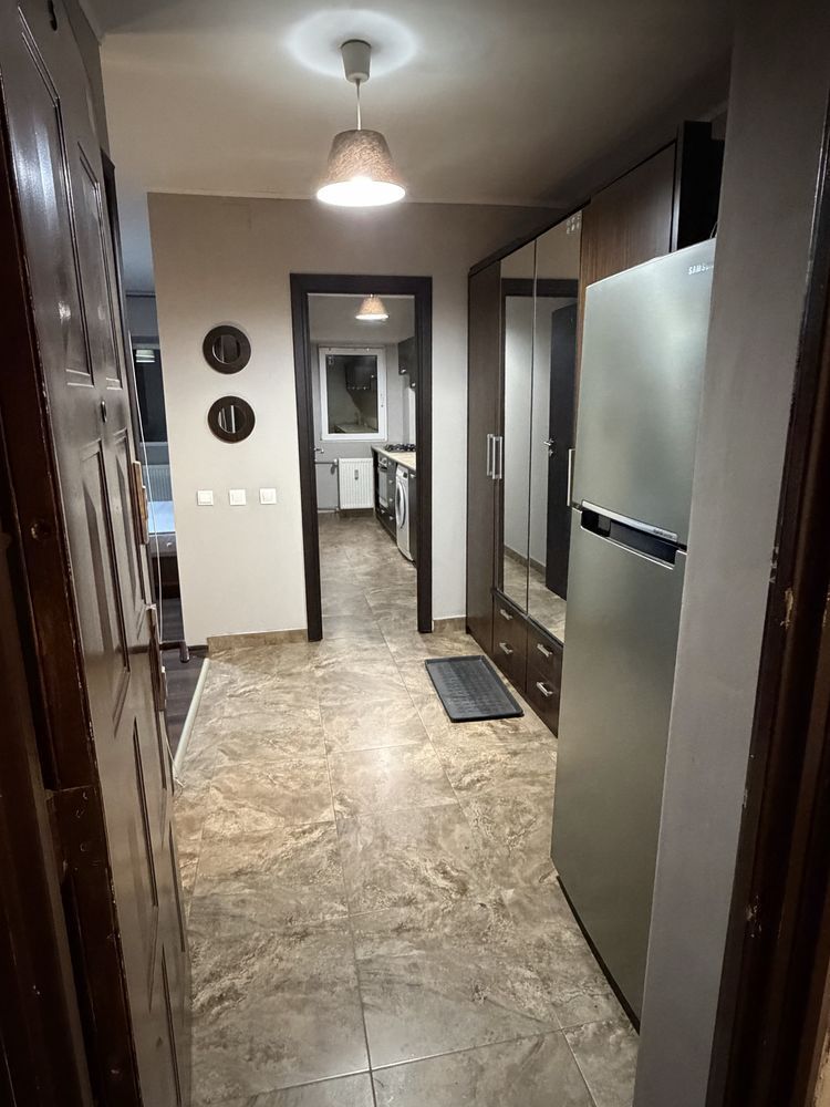 Închiriez garsonieră modernă, Piața Muncii, aproape de metrou - Poză 4