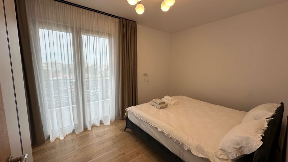 Apartament 3 camere de inchiriat - Poză 9