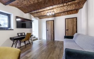 Apartament tip casa, cu gradina proprie, in zona centrala a Aradului - Poză 10