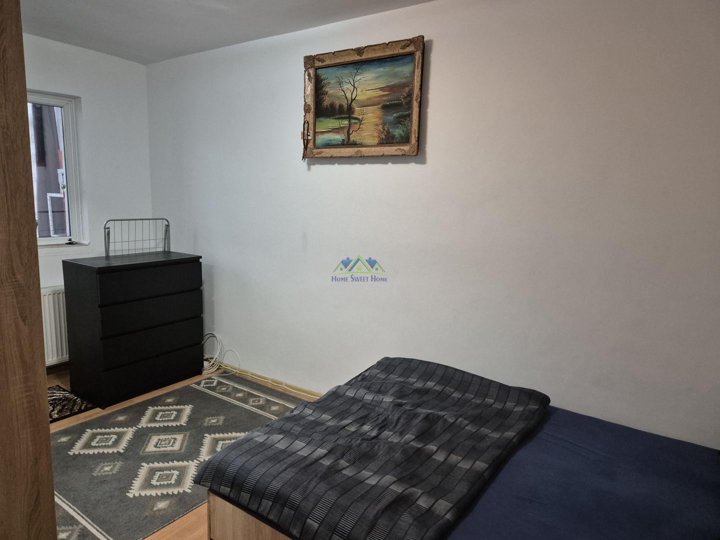 Vand Gars. zona M3(langa Profi si U-uri),etaj 1, 30mp, balcon, parcare - Poză 2