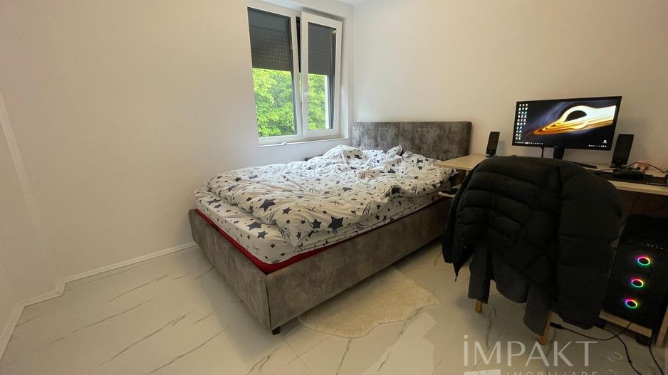 Penthouse Exclusivist cu 2 Terase Panoramice și Jacuzzi - Poză 10