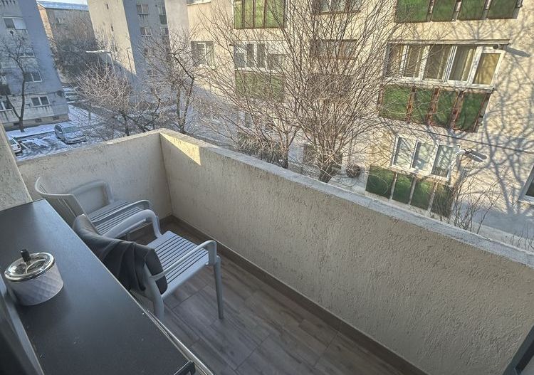 BRASADAS vinde ap 2 cam etajul 2 in Micro 17. - Poză 7