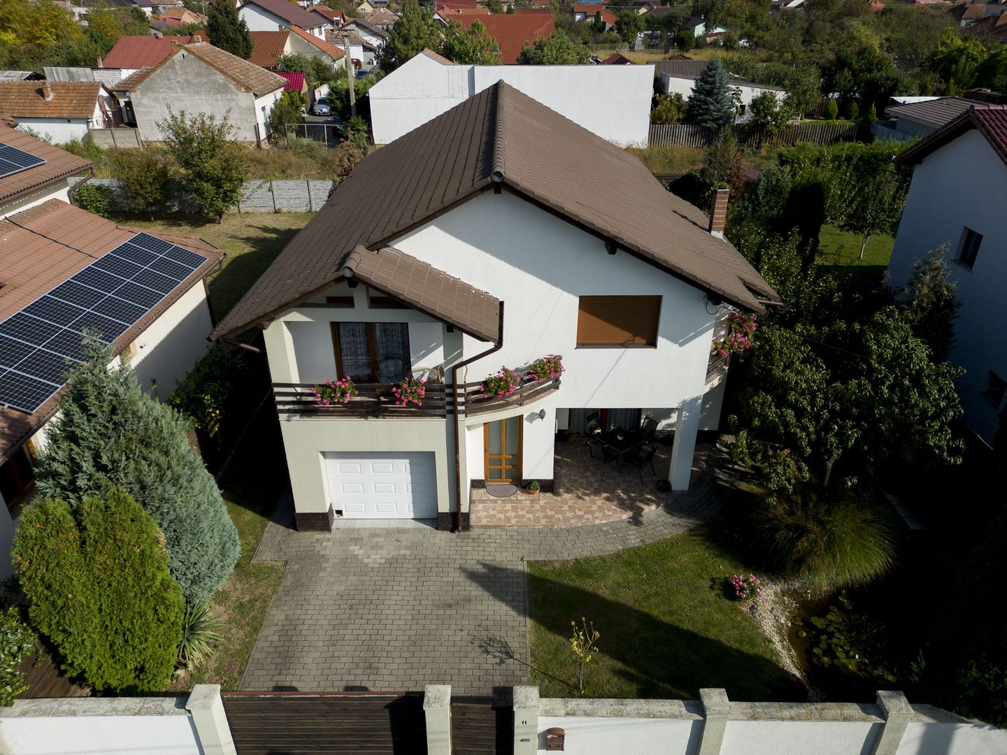 Vilă cu 5 camere de vânzare în zona Aradul Nou - Poză 6