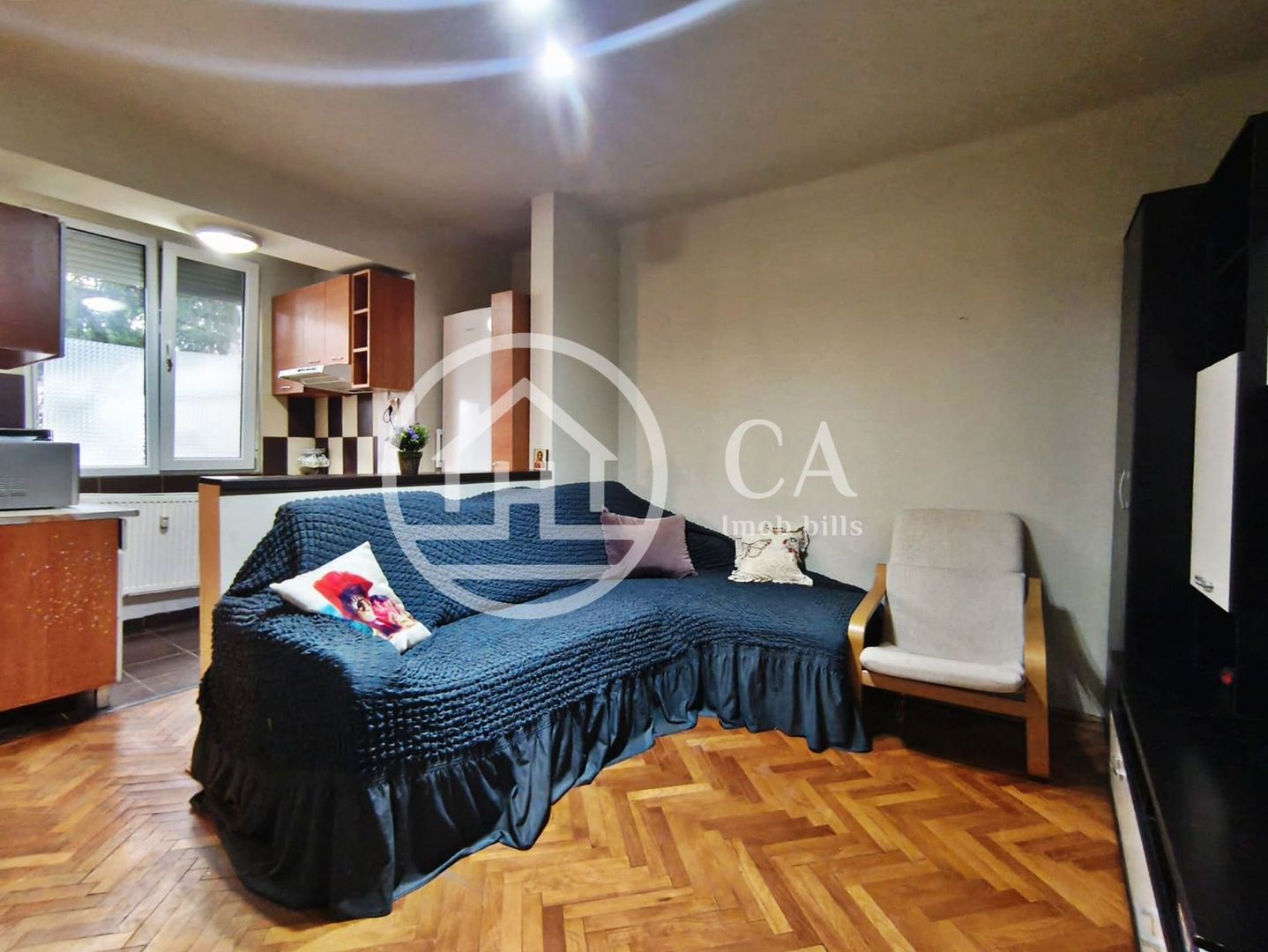 Apartament de inchiriat cu 3 camere in zona Ultracentrala, Oradea - Poză 2