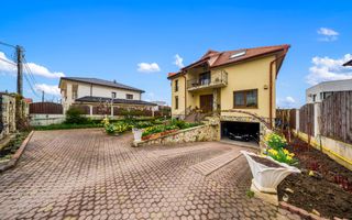 Casa individuala cu 7 camere, 260 mp, teren 900 mp, front 19m, Europa - Poză 2