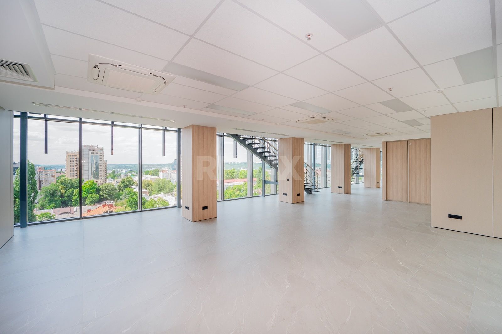 Spațiu Comercial Premium CHIRIE – 170 m² - Poză 3