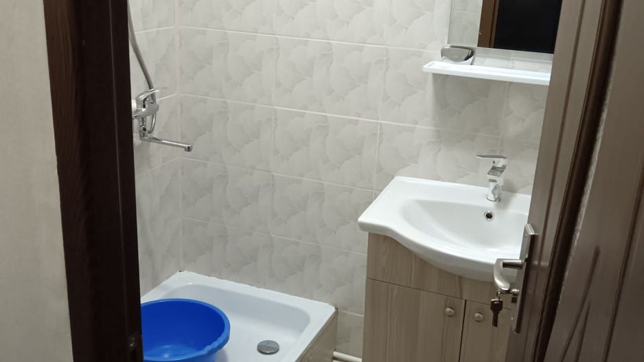 Apartament cu 1 cameră de închiriat – Micro 21, aproape de Turnul TV - Poză 3