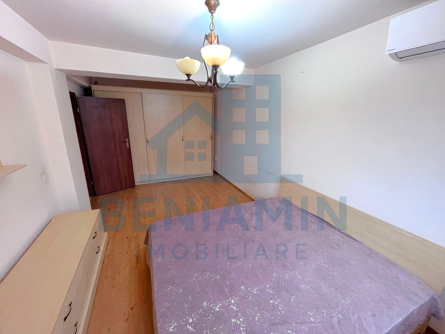 Apartament 3 camere decomandat etaj 1 an 2009 centrala - Poză 6