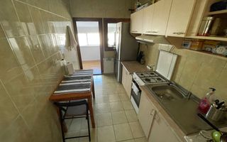 Apartament 2 cam 60MP, et.4 Decomandat Pacurari - Pizza Smile - Poză 3