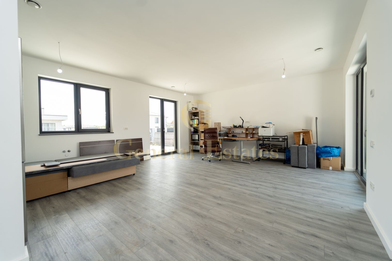 Casă modernă, parter, Halchiu – la doar 15 minute de Brașov - Poză 7