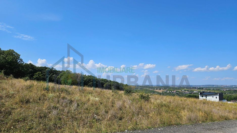 Teren în Pietrarie– 2.382 mp, lângă pădure, cu priveliște spre oraș - Poză 2