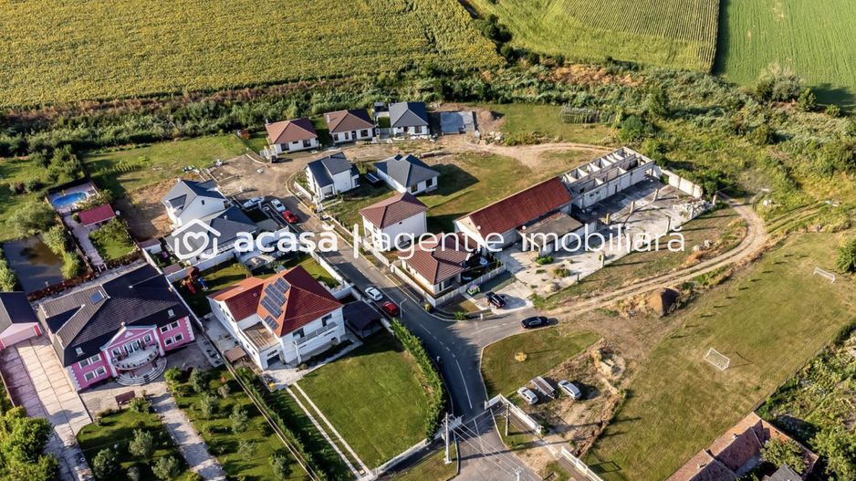 Casă de vânzare modernă și spațioasă – Comision 0%! - Poză 12