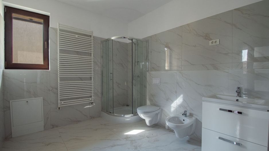 Casa/Vila cu 6 camere ideala rezidential/comerical Ciarda COMISION 0% - Poză 6