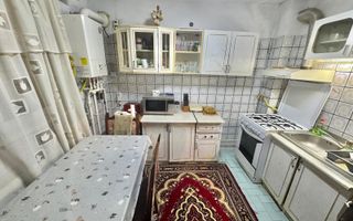 Casă de vânzare pe Strada Cetății, teren 428 mp - Poză 17