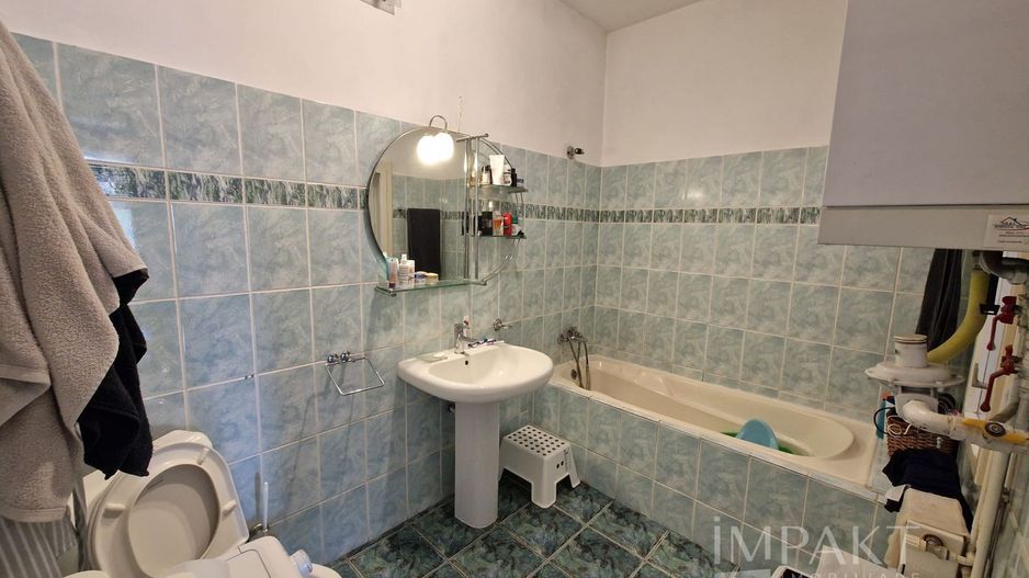 Apartament decomandat cu 2 camere la casa in Bulgaria - Poză 8