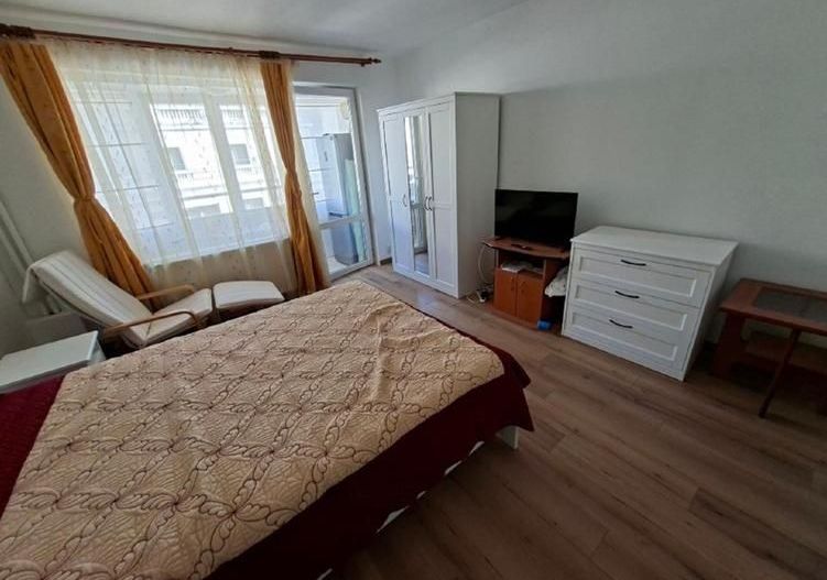 De Inchiriat Garsoniera Cismigiu - Sala Palatului - Poză 1