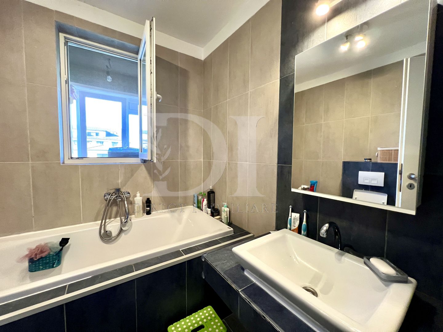 Apartament trei camere / Parcare / Zona Parcul Poligon - Poză 14
