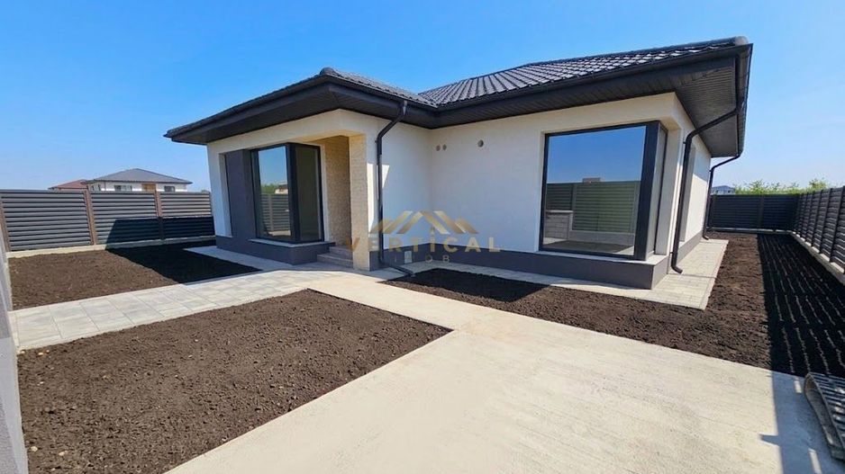 Casa 3 camere cu pod depozitare - comuna Berceni - Poză 1