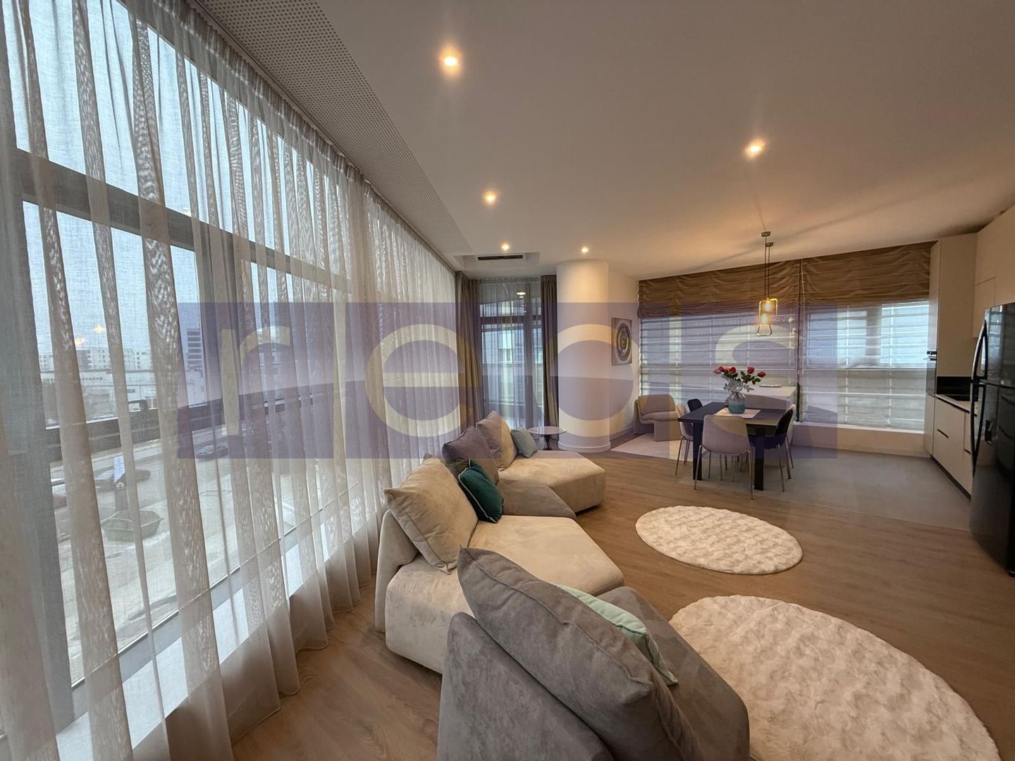 INCHIRIERE 4 CAMERE | ONE NORTH LOFT | MOBILAT SI UTILAT LUX | LOC PARCARE | - Poză 4