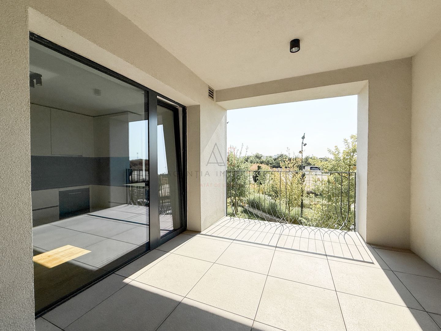 Duplex Avalon l 4 camere l gated community l Comision 0 - Poză 18