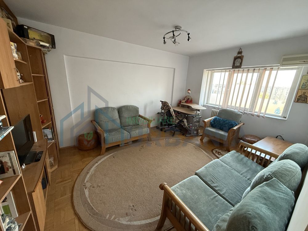 Apartament 3 camere, 73 mp, Bulevardul Socola, vis-a-vis de Granit - Poză 1