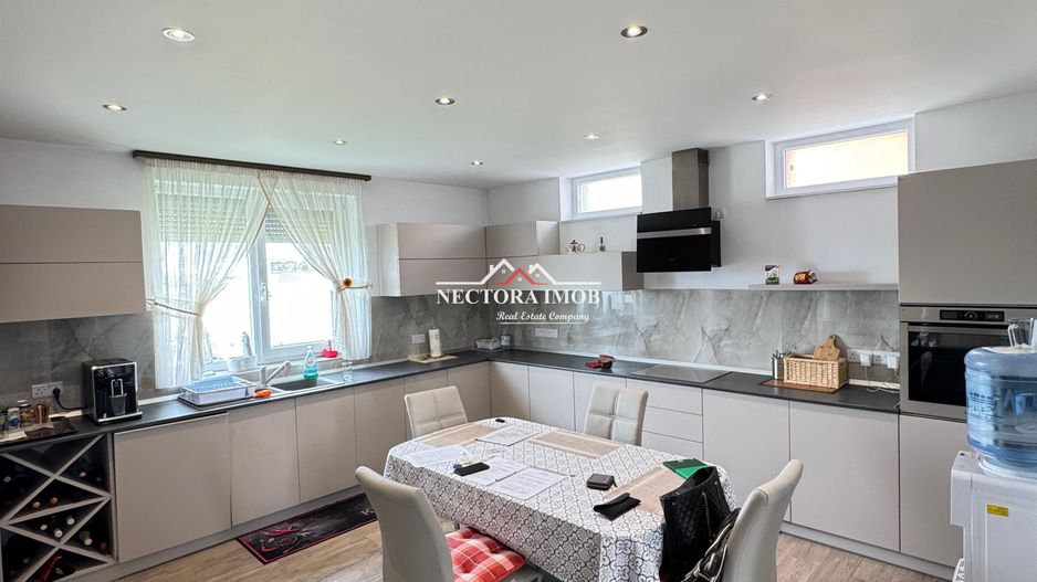 NECTORA IMOB-Casa Premium 257 mp construit + 569 mp teren, Sanmartin - Poză 16