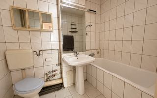 3 camere | Etaj 1 | 2 băi | 2 debarale | Decomandat | Zona Vitan - Poză 10