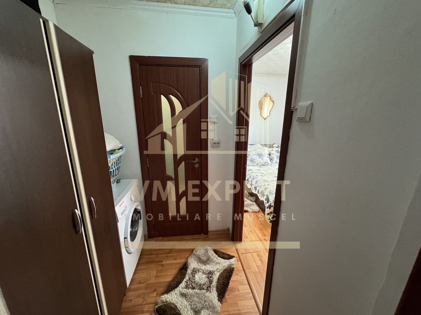APARTAMENT 2 CAMERE ETAJ 4 CAMPULUNG, VISOI - Poză 8