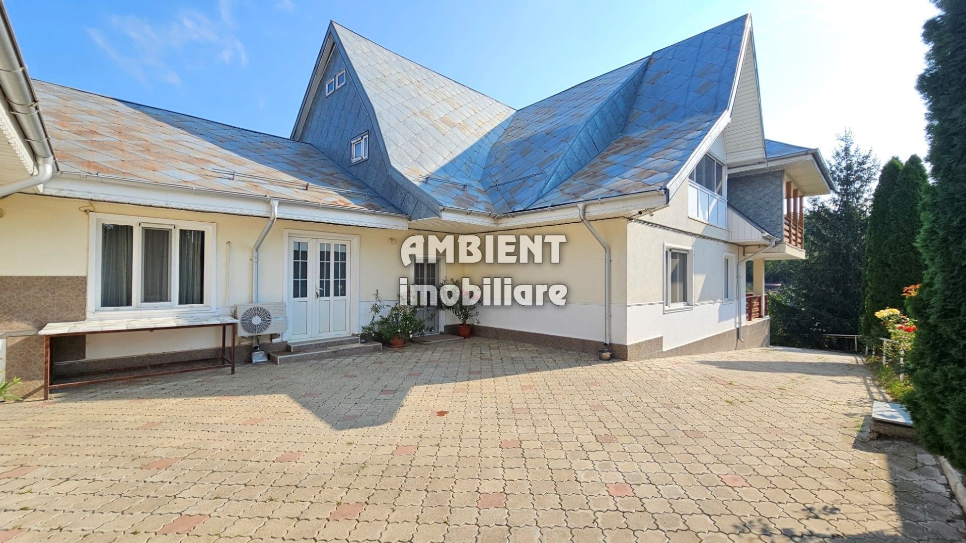 VILĂ P+1E, teren 2.200 mp, zona CASTANILOR; - Poză 16