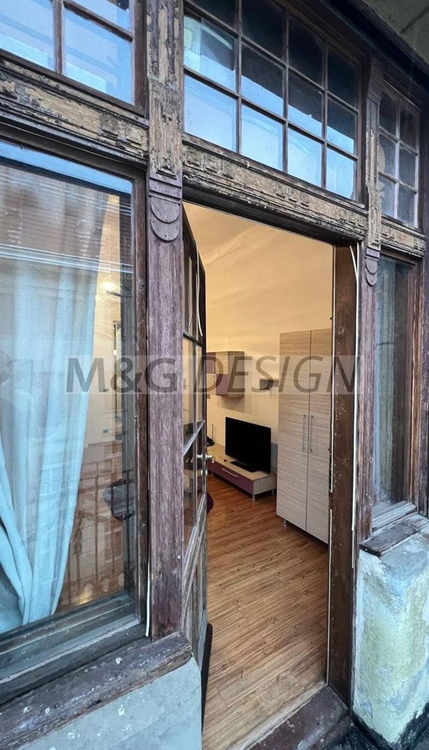 Apart 1 camera ultracentral  cladire istorica - Poză 4