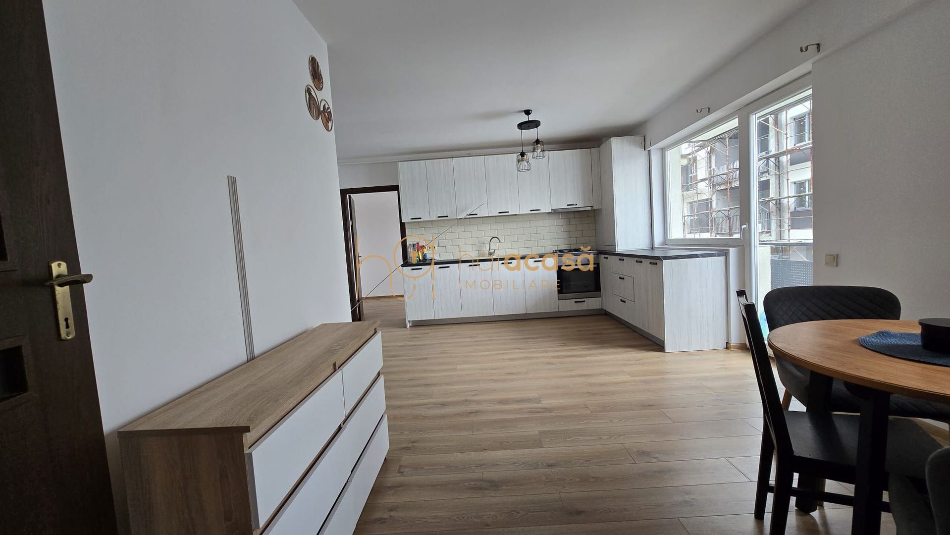 Apartament de inchiriat 56 mp 3 camere zona Florilor - Poză 4